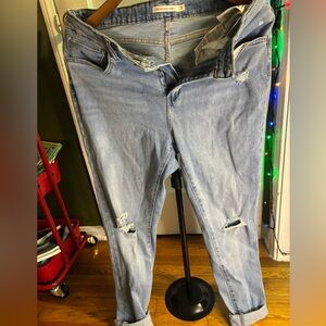 Light Blue Distressed Women's Jeans